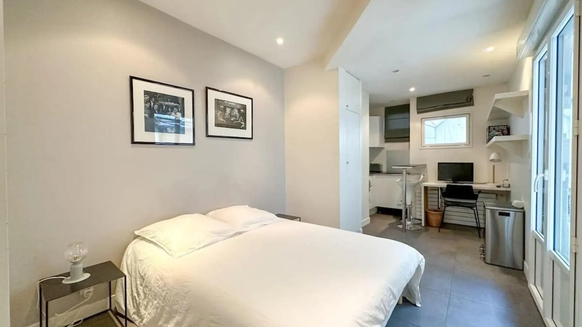 Flexliving - Studio - Victor Hugo Paris 0*,  France